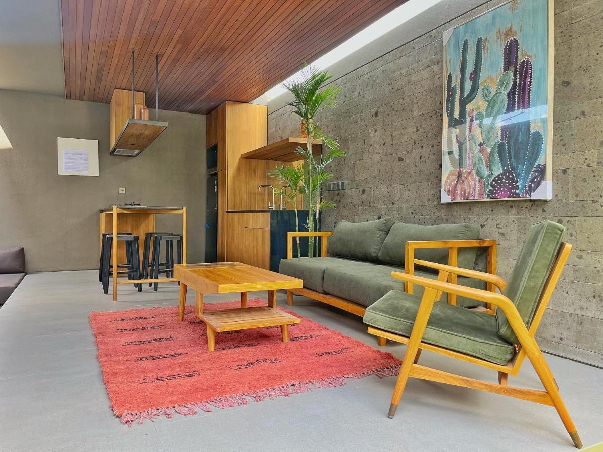 Domisili Villas Canggu Bali By Fays Hospitality Eksteriør billede